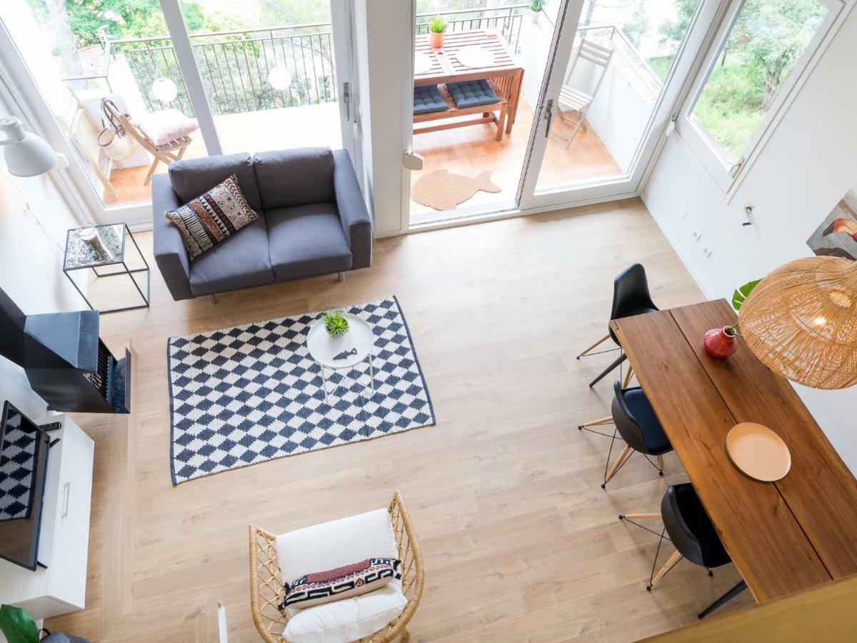 דירות בגור La Vie En Rouge Sa Riera Duplex, Private Parking מראה חיצוני תמונה